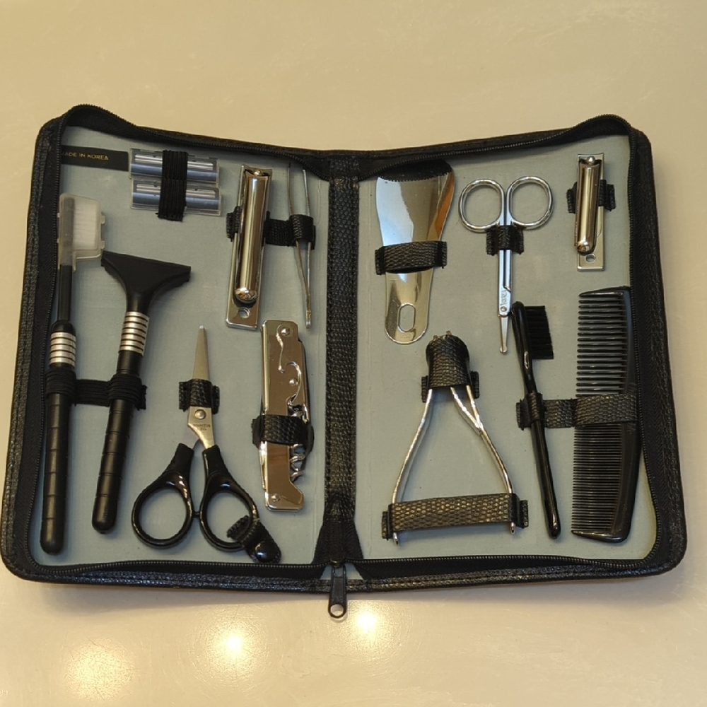 Travel Grooming Kit